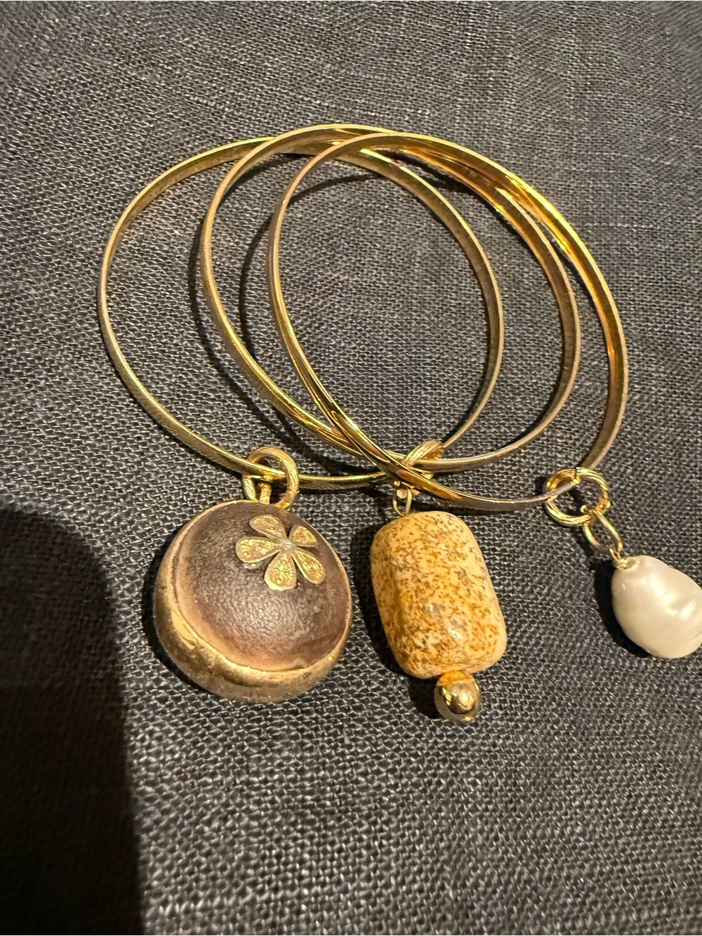 Gold Tone Women's Bangle Bracelet Set with Brown and Pearl Charms